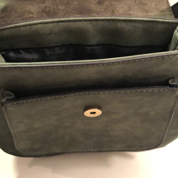 Franco Sarto Green Crossbody Tassel Bag - Picture 5 of 7